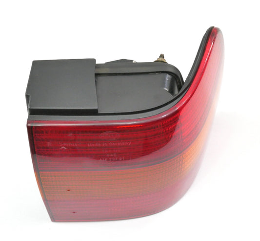 RH Outer Taillight Tail Light Lamp 95-97 VW Passat Sedan B4 OEM ~ 3A5 945 112 A