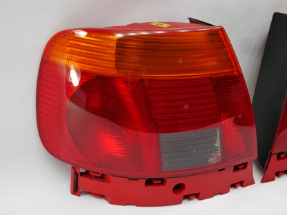 Taillight Tail Light Lamp Set 96-97 Audi A4 B5 - Genuine - 8D0 945 095 / 096 B