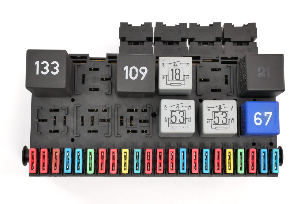 CE2 Fuse Box Panel Block w/ Relays 92-94 VW Passat B3 VR6 Genuine - 357 937 039