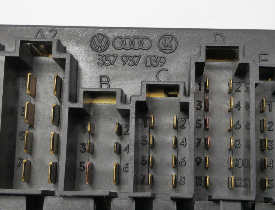 CE2 Fuse Box Panel Block w/ Relays 93-99 VW Jetta Cabrio GTI MK3 OEM 357 937 039