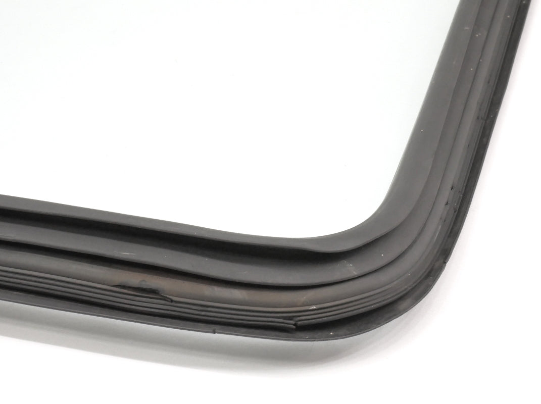 LH Rear Side Window Quarter Glass & Seal 85-92 VW Golf GTI 2 Door Mk2 Genuine