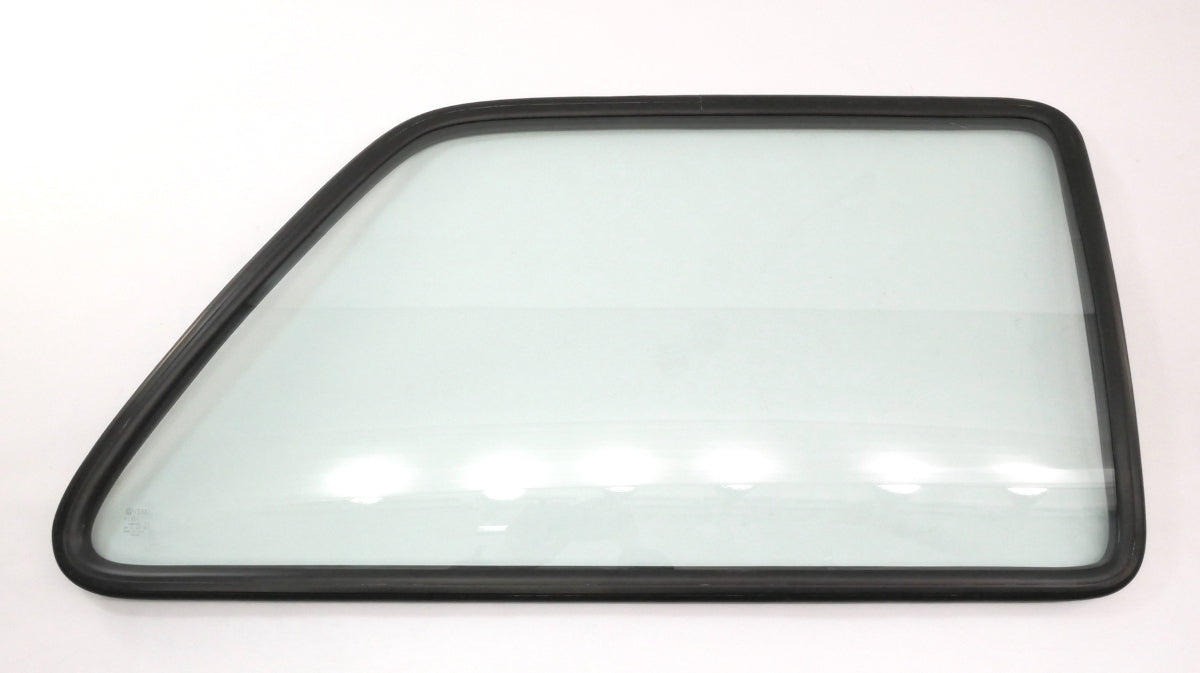 RH Rear Side Window Quarter Glass & Seal 85-92 VW Golf GTI 2 Door Mk2 - Genuine