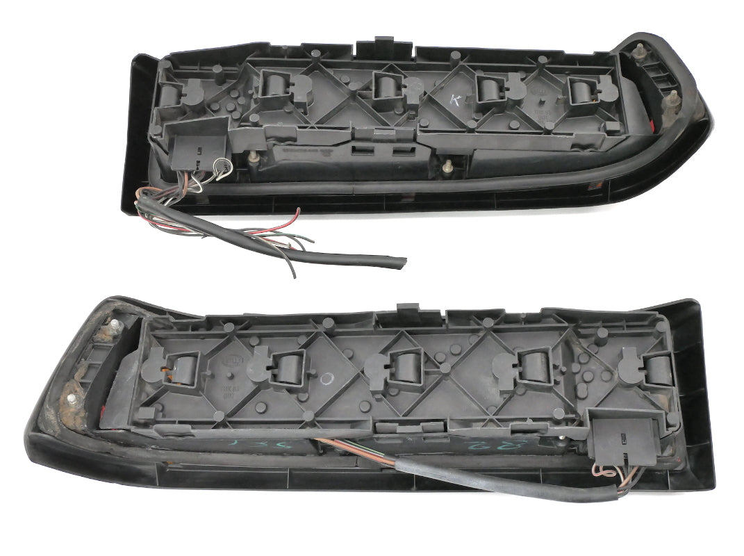 Taillight Tail Light Lamp Set 86-88 VW Scirocco MK2 - Genuine - 533 945 111 B