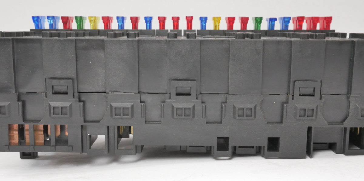 CE2 Relay Fuse Box Panel Block VW Jetta Golf MK2 MK3 Passat Corrado 357 937 039