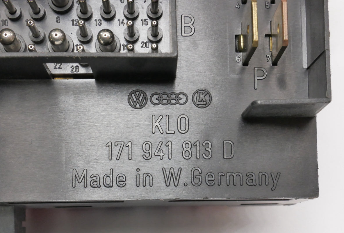 Fuse Box Panel Relay Block 85-90 VW Jetta Golf GTI MK2 Cabriolet 171 941 813 D