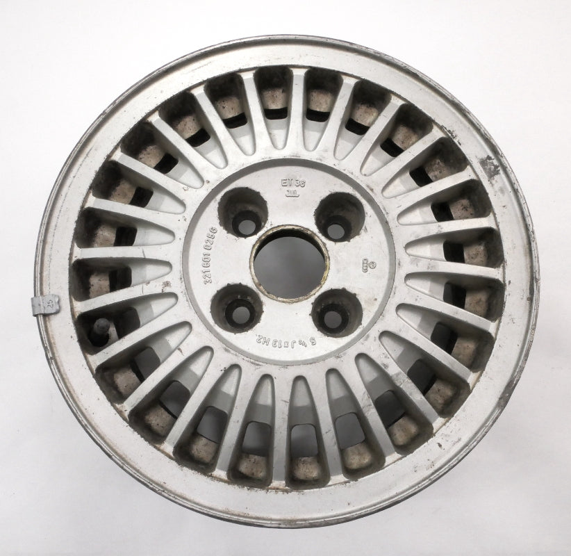 Stock 13" Alloy Aluminum Wheel Rim 75-81 VW Scirocco Storm MK1 ~ 321 601 025 G
