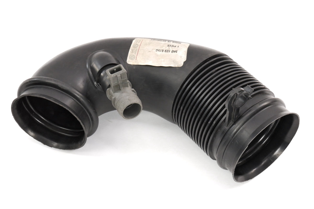 NOS Air intake Boot Tube Hose Elbow 96-99 VW Jetta GTI VR6 Passat 3A0 129 627 K