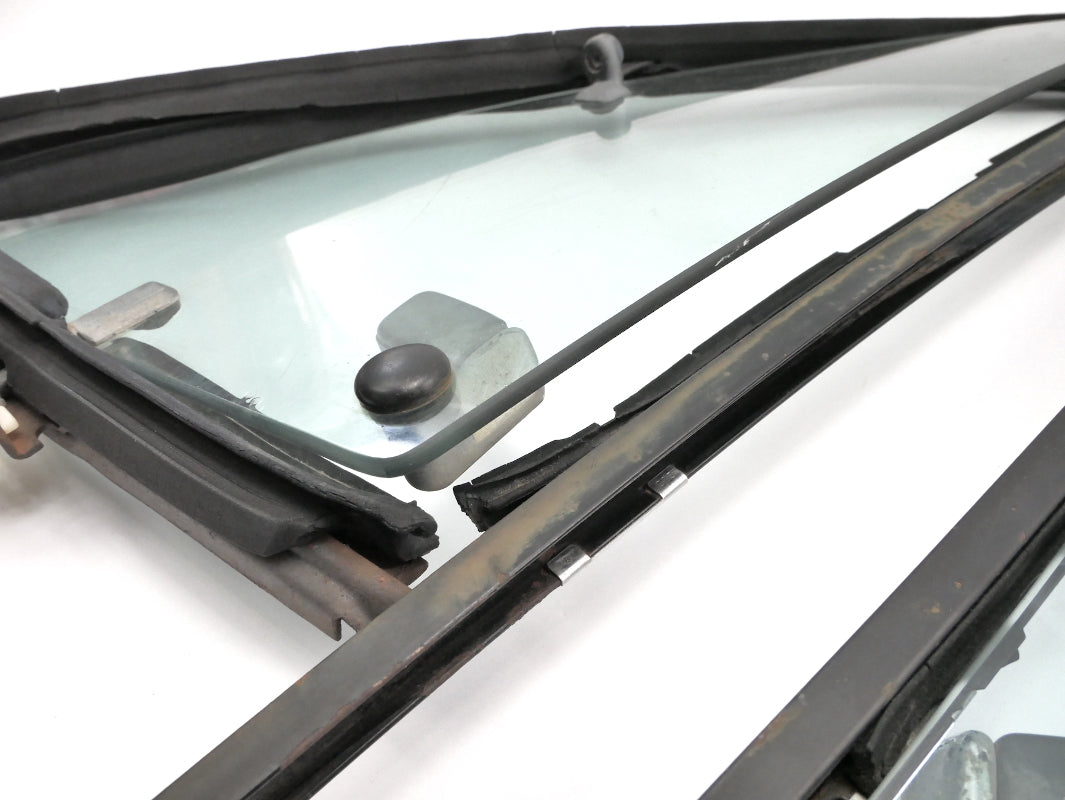 Bolt Thru Vent Quarter Window Glass 80-93 VW Rabbit Convertible Cabriolet MK1 -