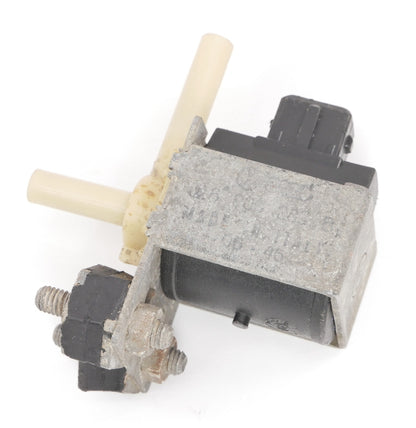 Vacuum Changeover Valve VW Jetta Rabbit Golf Scirocco Cabriolet - 026 906 283 B