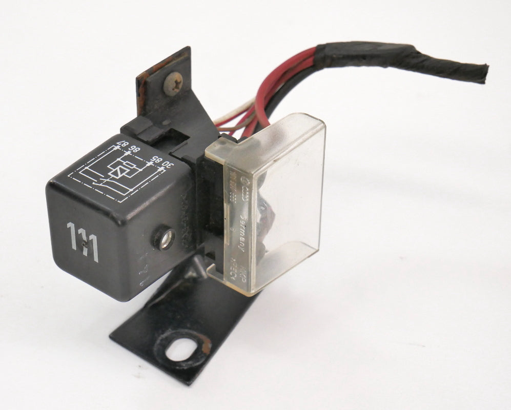 Fan Relay # 111 & Bracket VW Jetta Golf Cabrio MK3 Passat - OEM - 357 906 381 B