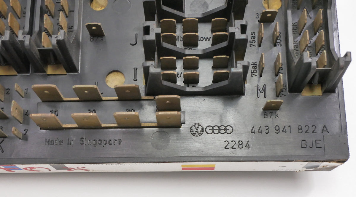 Dash Fuse Relay Box Fusebox 87-93 VW Fox - Genuine OEM - 443 941 822 A