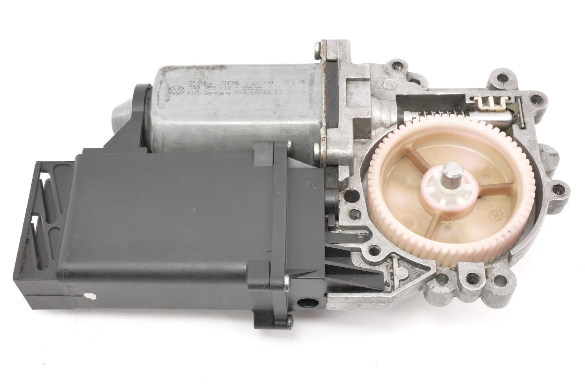 RH Rear Window Motor & Module 95-97 VW Passat B4 - Genuine - 3A0 959 810