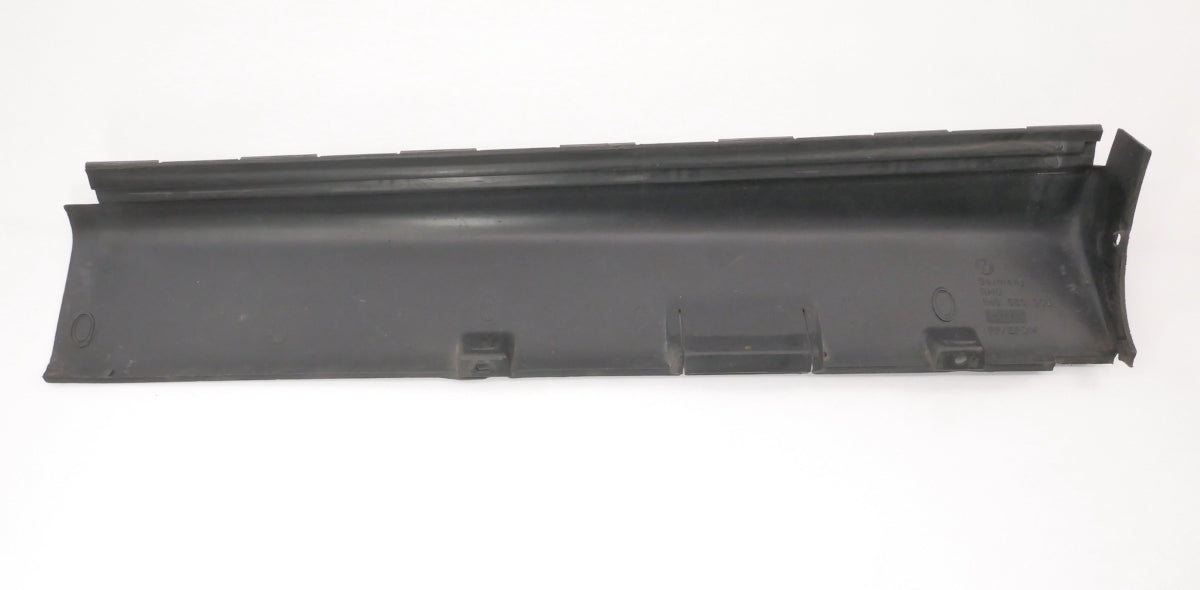 RH Rear Stock Side Skirt Rocker Trim 93-99 VW Jetta GLX GTI MK3 OEM 1H0 853 900