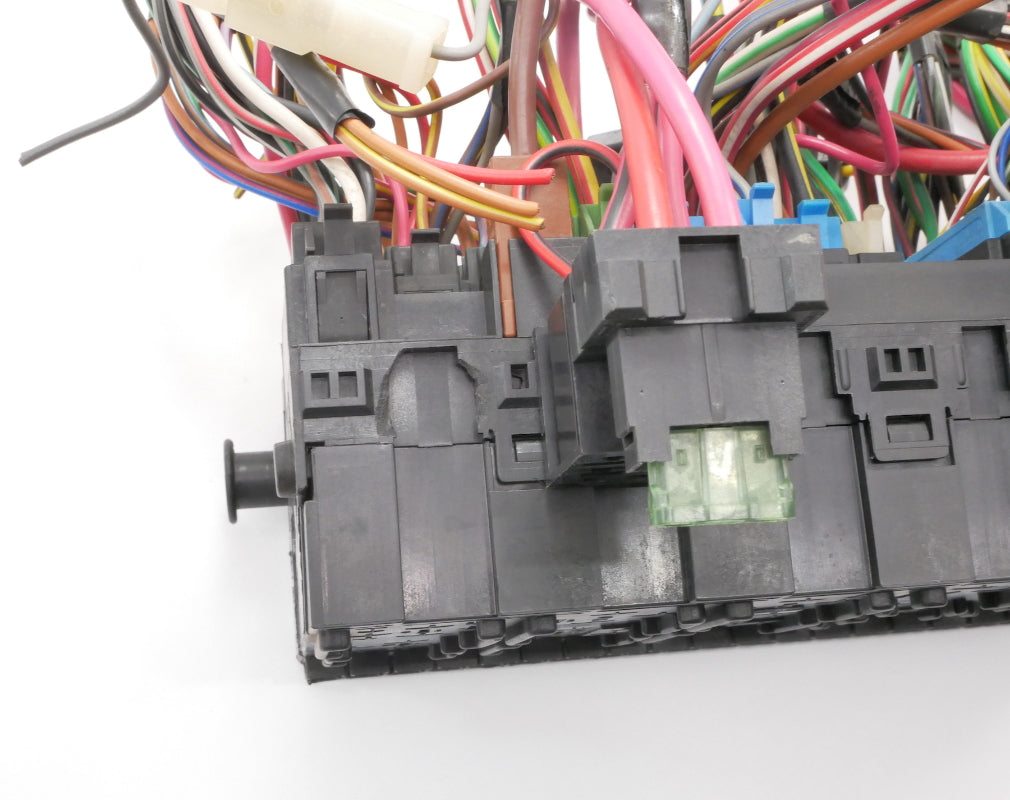 CE2 Fuse Box Relay Panel Block & Wiring 89-92 VW Jetta Golf GTI MK2 357 937 039