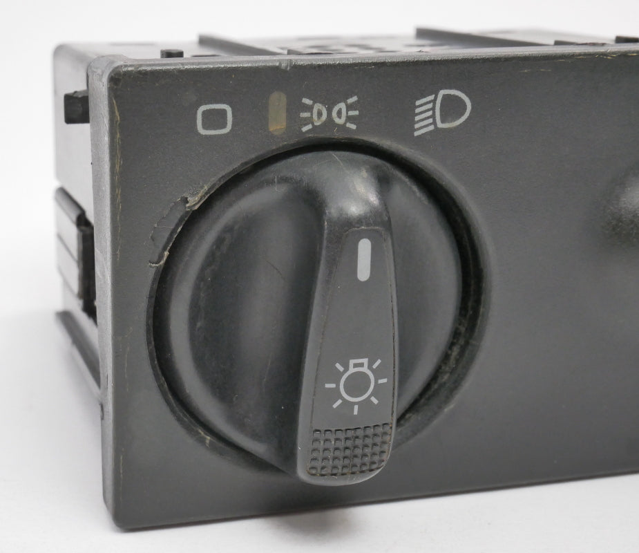 Early Dash Headlight Head Lamp Switch VW 1993 Jetta MK3 Genuine - 1H5 941 531