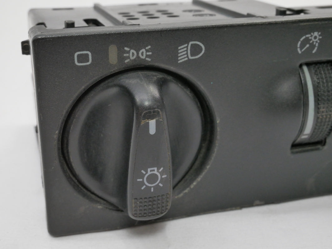 Early Dash Headlight Head Lamp Switch VW 1993 Jetta MK3 - Genuine - 1H5 941 531