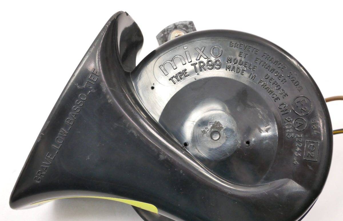 Mixo TR99 Low Tone Horn VW Passat B3 B4 Jetta Golf GTI MK2 . OEM . 171 951 221