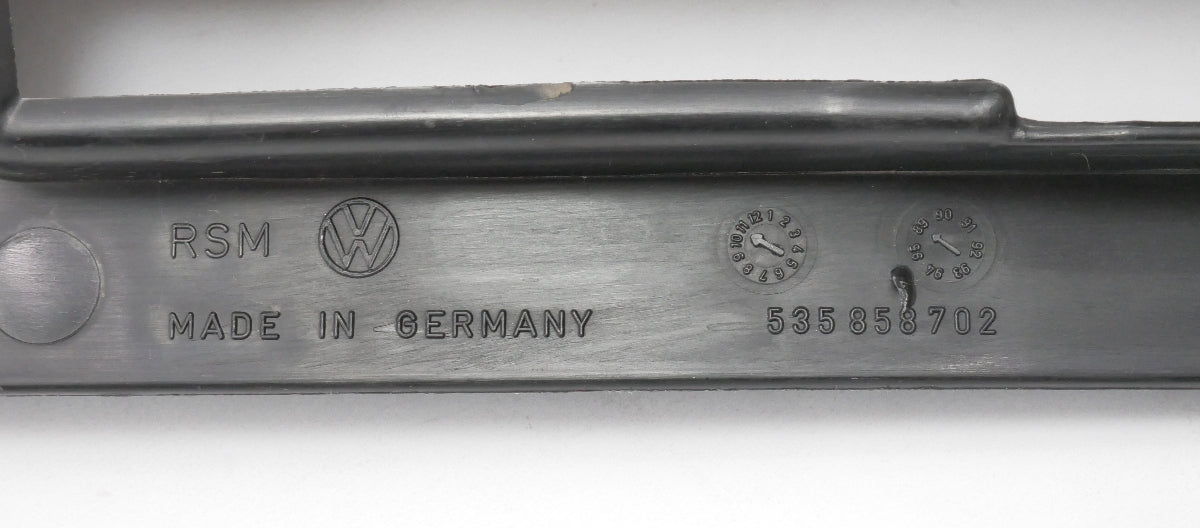 RH Interior Lower Dash Fuse Cover Trim 90-94 VW Corrado . Genuine . 535 858 702