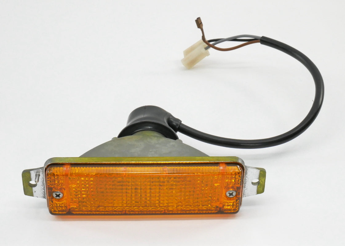 NOS Front Bumper Turn Signal Light VW Rabbit Cabriolet MK1 Fox OEM - 171 953 155