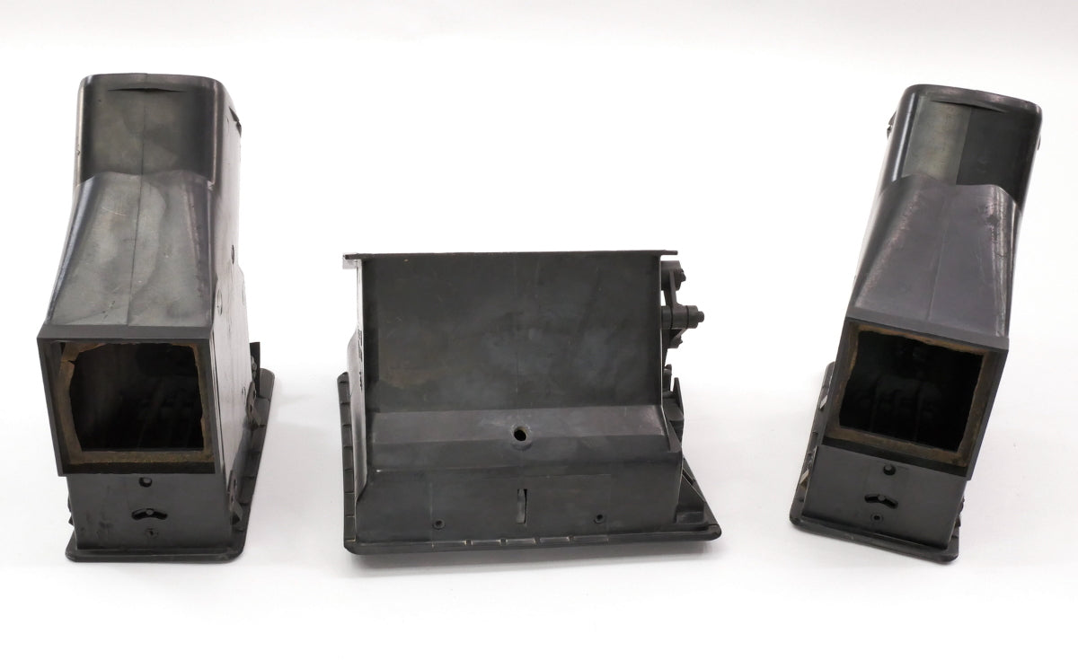 Interior Dash Vent Set 82-88 VW Scirocco Mk2 - OEM - 533 819 701 / 702 / 703 A