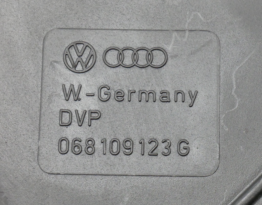 Timing Cover 85-92 VW Jetta Golf MK2 Turbo Diesel TD - Genuine - 068 109 123 G