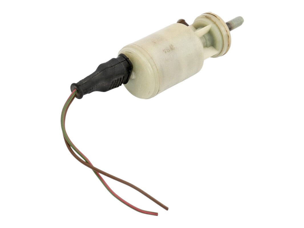 Washer Pump & Wiring Plug Pigtail 80-91 VW Vanagon T3 - Genuine - 251 955 651