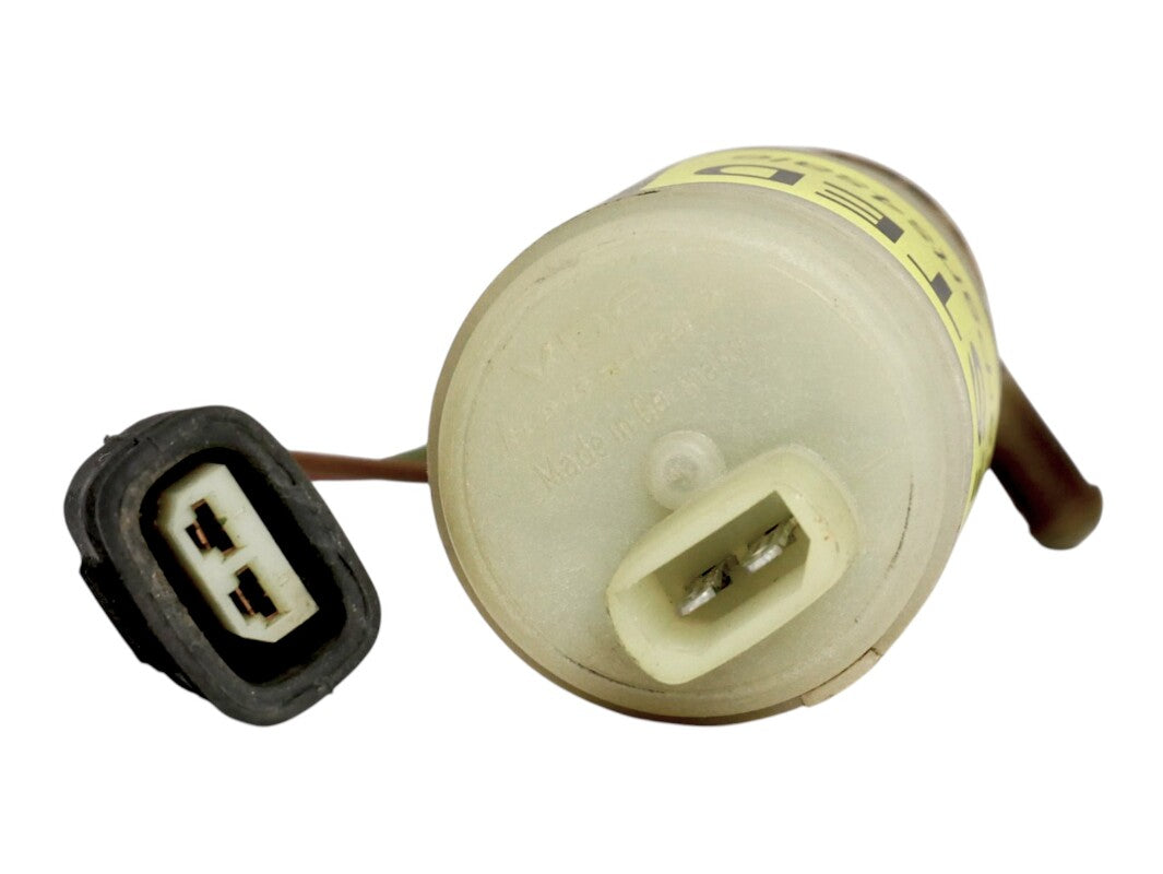 Washer Pump & Wiring Plug Pigtail 80-91 VW Vanagon T3 - Genuine - 251 955 651