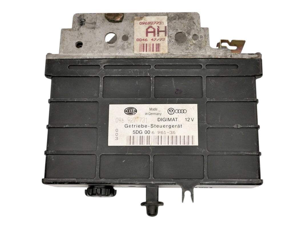 TCM TCU Automatic Transmission Computer 1993 VW Passat B3 VR6 - 096 927 731 AH