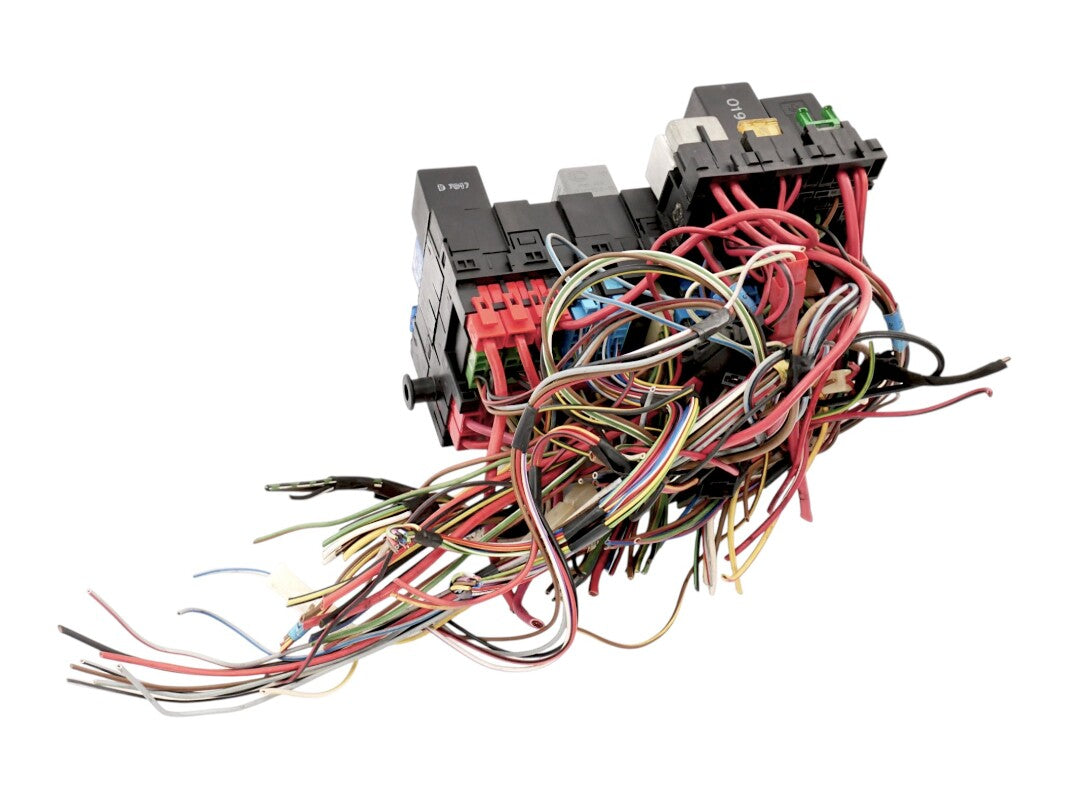 CE2 Fuse Box Relay Panel Block & Wiring 89-92 VW Jetta Golf GTI MK2 357 937 039