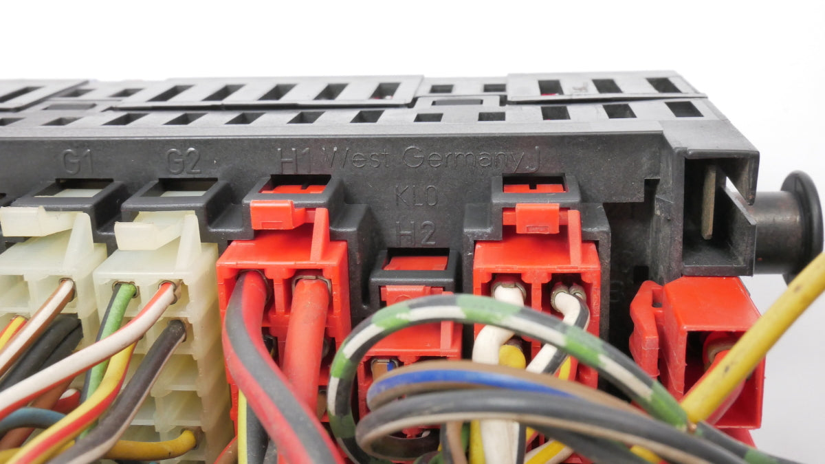 CE2 Fuse Box Relay Panel Block & Wiring 89-92 VW Jetta Golf GTI MK2 357 937 039