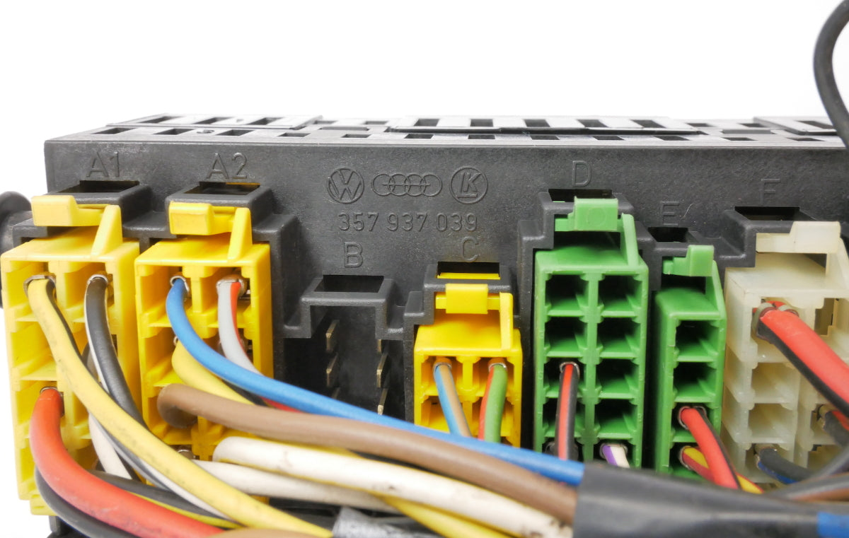 CE2 Fuse Box Relay Panel Block & Wiring 89-92 VW Jetta Golf GTI MK2 357 937 039