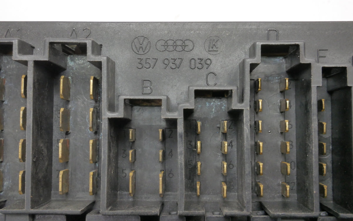 CE2 Fuse Box Relay Panel Block 89-92 VW Jetta Golf GTI MK2 - 357 937 039 -