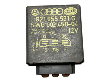Wiper Relay Audi 100 Hella 5WG 002 450-04 / 821 955 531 C