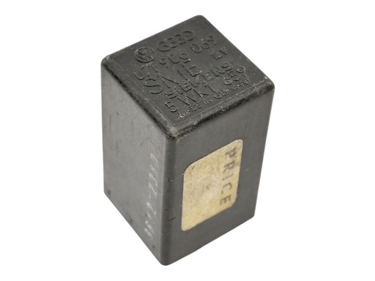 Fuel Enrichment Relay 1982 VW Vanagon - Genuine - 071 906 069