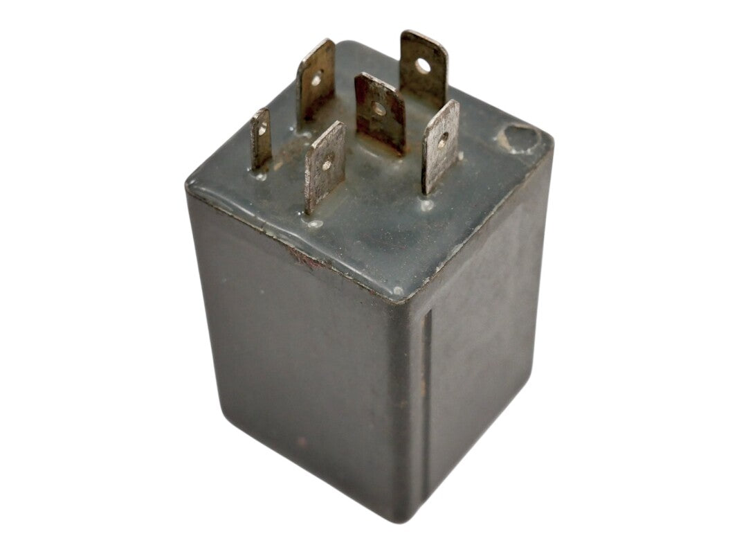 Seatbelt Warning Relay VW Vanagon T3 Rabbit Mk1 MK2 - 909 876-01 / 175 919 433