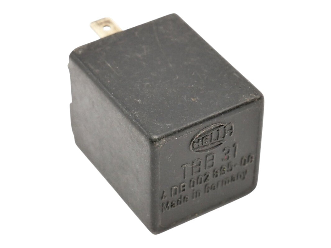 Turn Signal Relay 21 VW Audi Jetta Golf Passat Vanagon Cabriolet | 111 953 227 D
