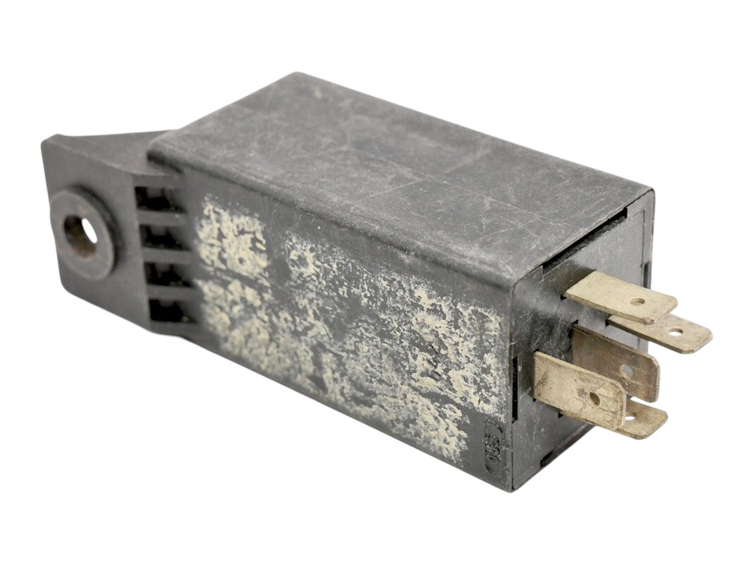 Bosch Time Relay VW Quantum Audi Porsche - Genuine - 8 697 212 208