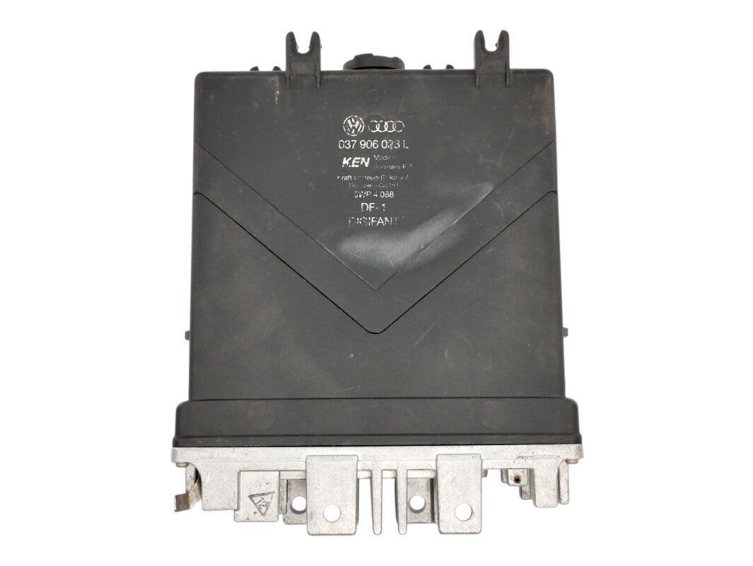 Engine Computer ECU ECM 91-93 VW Cabriolet Digifant I - California - 037 906 023 L