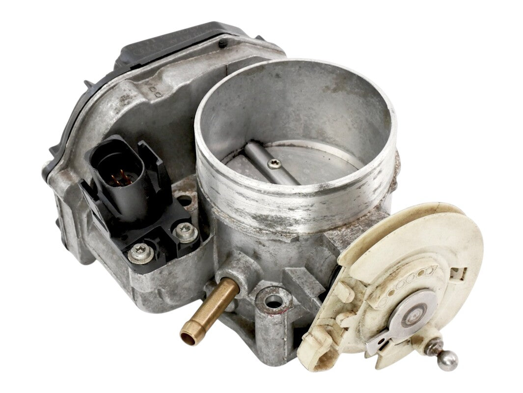 Throttle Body 97-99 Audi A4 A6 VW Passat B5 2.8 AHA V6 MT - OEM - 078 133 063 AK