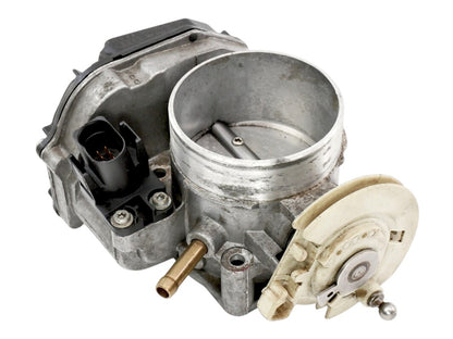 Throttle Body 97-99 Audi A4 A6 VW Passat B5 2.8 AHA V6 MT - OEM - 078 133 063 AK