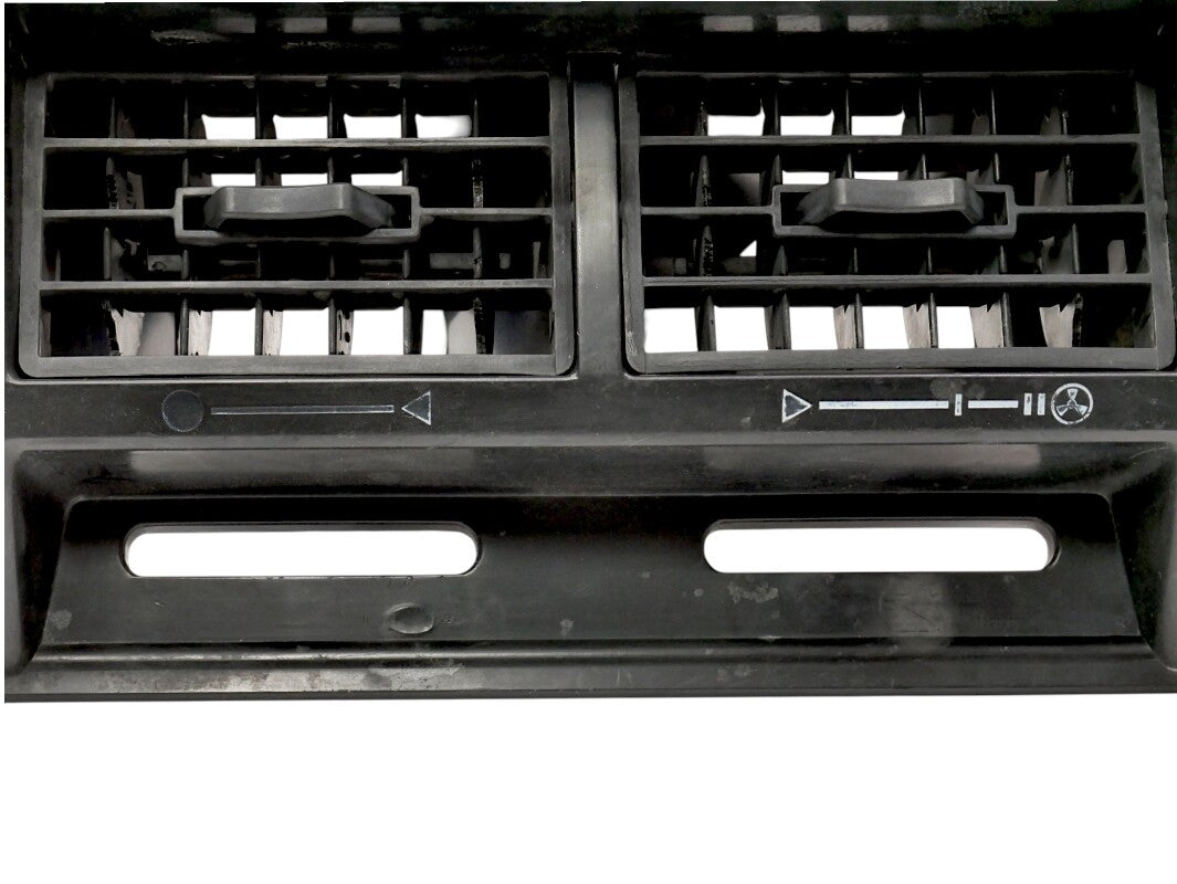 Center Dash Interior Air Vent 1972 VW 412 - Black - Genuine - 411 819 705