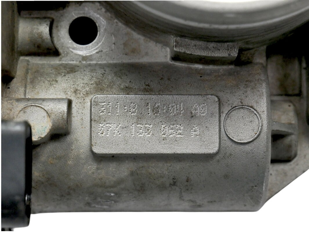 Throttle Body 06-14 VW Jetta Rabbit MK5 Beetle 2.5 - Genuine - 07K 133 062 A