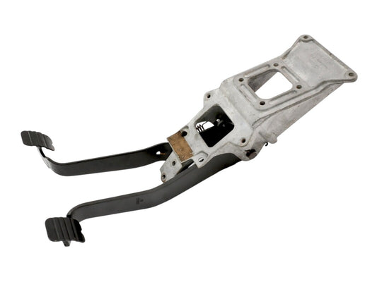 Clutch Brake Pedal Cluster Assembly Bracket 80-91 VW Vanagon T3 ~ 251 721 111 B