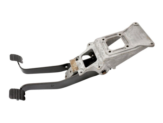 Clutch Brake Pedal Cluster Assembly Bracket 80-91 VW Vanagon T3 . 251 721 111 B