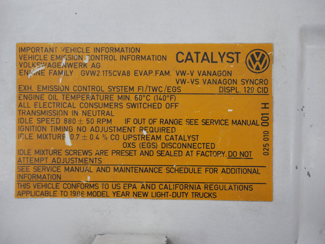 Rear License Plate Oil Filler Flap Door 80-91 VW Vanagon T3 White - Genuine OEM