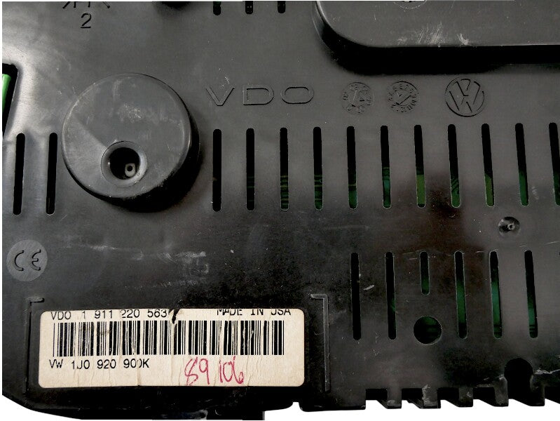 93k Miles Gauge Instrument Cluster 00-01 VW Jetta Golf Speedometer 1J0 920 900 K