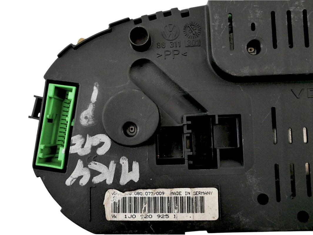 107k Mile Gauge Cluster Speedometer 00-01 VW Jetta GTI MK4 VR6  - 1J0 920 925 D