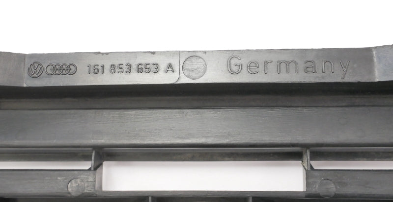 Front Grill Grille & Emblem 80-84 VW Jetta MK1 ~ Genuine OEM ~ 161 853 653 A