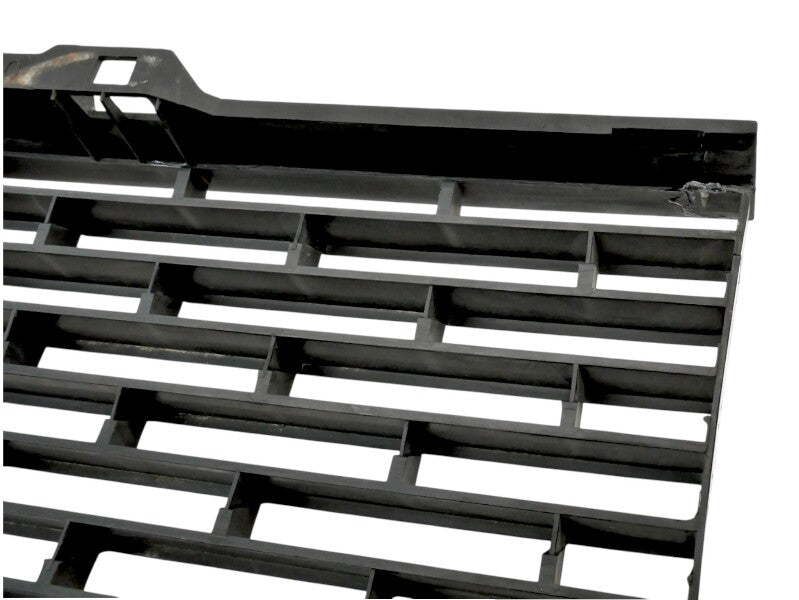 Front Grill Grille & Emblem 80-84 VW Jetta MK1 . Genuine OEM . 161 853 653 A