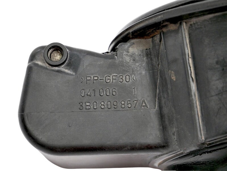 Gas Fuel Door Lid Flap Assembly 98-01 VW Passat B5 - LC9Z Black - 3B0 809 857 A